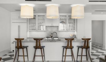 27 Admiralty Row 305, Alys Beach, FL 32461