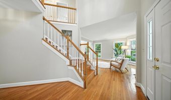 20977 FOWLERS MILL Cir, Ashburn, VA 20147