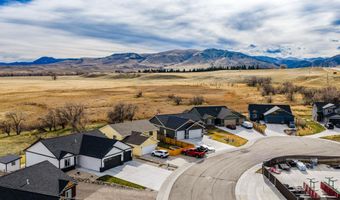 313 Rendezvous St, Buffalo, WY 82834