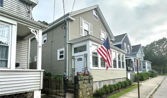 91 Van Zandt Ave, Newport, RI 02840