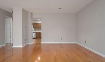 13 CARRIAGE WALK Ct, Baltimore, MD 21234