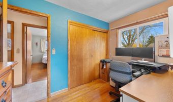 235 School St, Amherst, WI 54406