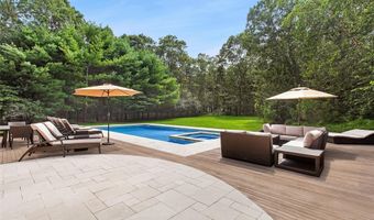 20 Devonshire Ln, Amagansett, NY 11930
