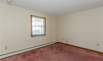 4 Scenery Ln, Johnston, RI 02919