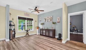 312 Canberra Ct, Aynor, SC 29511