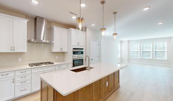 2724 Hunter Woods Dr, Apex, NC 27502