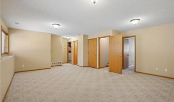 15967 Vale St NW, Andover, MN 55304