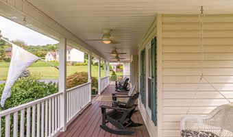 19328 Stirrup Dr, Abingdon, VA 24211