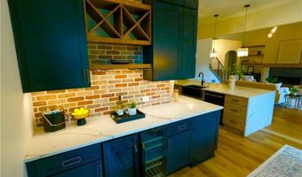 192 Upshaw Dr, Alpharetta, GA 30009