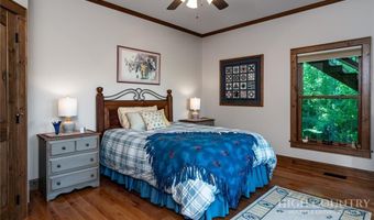 171 Camp Davis Rd, Banner Elk, NC 28604