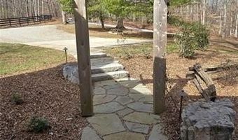 812 Bessie Ln, Ball Ground, GA 30107