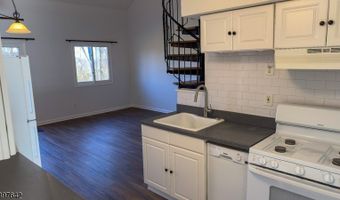 1 Snowbird Ct, Alloway, NJ 07462