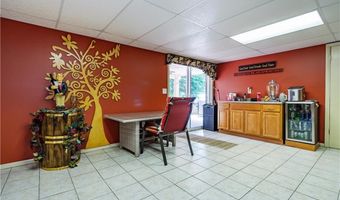 38 Mark Dr, Lincoln, RI 02865