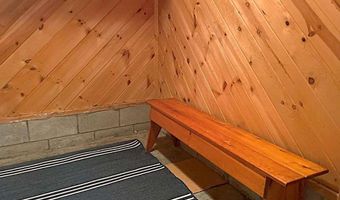 10 Elm Blvd, Babbitt, MN 55706