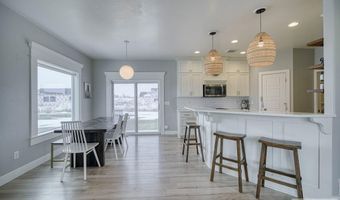 3814 Hazelwood Way, Ammon, ID 83406