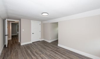 957 W Hunt Rd, Alcoa, TN 37701