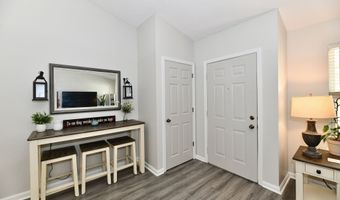 1157 Runningbrook Ct, Avon, IN 46123