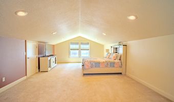 9692 WILLAMETTE St, Aumsville, OR 97325
