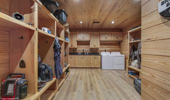 2233 Holloman Rd, Bentonia, MS 39040