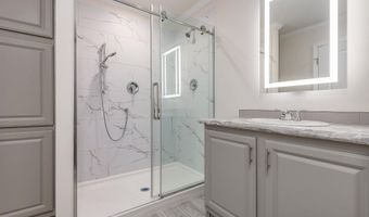 3 Alison Cir, Hampton, NH 03842