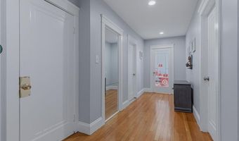 1175 Lonsdale Ave, Lincoln, RI 02865