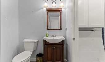 10018 Manor Ave, Allen Park, MI 48101