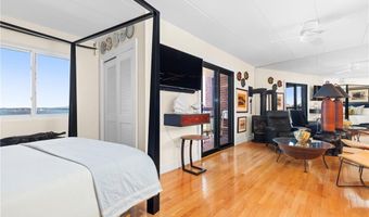 1209 Capella Way S 1209, Newport, RI 02840