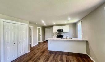 711 W Woodbine Rd, Ash Grove, MO 65604