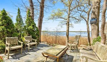 74 Acre Ave, Barrington, RI 02806