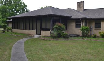 205 Collier Dr, Albertville, AL 35951