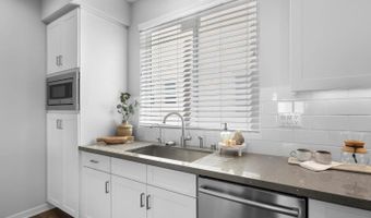 307 West St 103, Oceanside, CA 92054