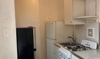 1121 ARLINGTON Blvd 947, Arlington, VA 22209