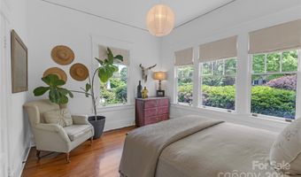 1519 The Plz, Charlotte, NC 28205