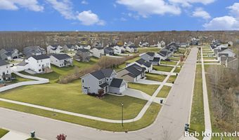 7456 Shorewood St, Allendale, MI 49401