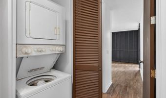 1015 Aoloa Pl 319, Kailua, HI 96734