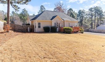 610 Seymour St, Aberdeen, NC 28315