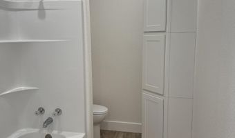 180 Lovers Ln, Alto, TX 75925