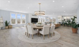 1046 Ocean Rd, Narragansett, RI 02882