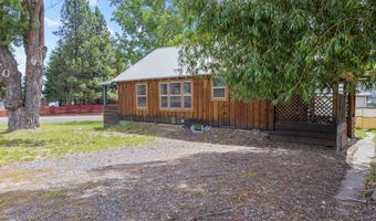 311 N School St, Cascade, ID 83611