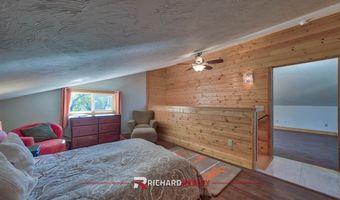 52 Road 8UC, Clark, WY 82435