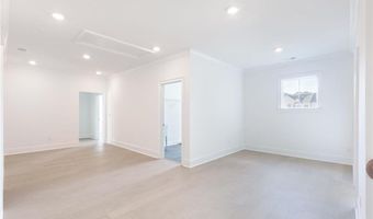 750 Garden Reserve Ln, Alpharetta, GA 30005