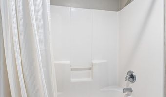 123 COACHMANS Dr, Auburn, AL 36832
