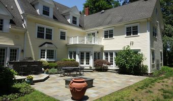 41 Marlpit Pl, Middletown, NJ 07748