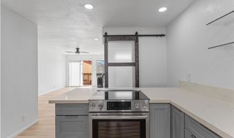 46-78 Emepela Pl B205, Kaneohe, HI 96744
