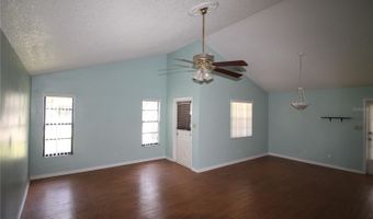 727 VIRGINIA Ave, Auburndale, FL 33823