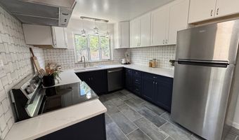 922 AVENIDA DEL SOL NE, Albuquerque, NM 87110