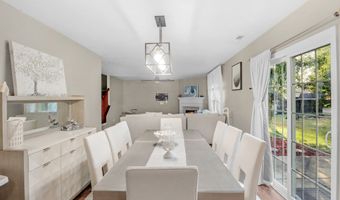 958 Kitner Ave, Avon, IN 46123