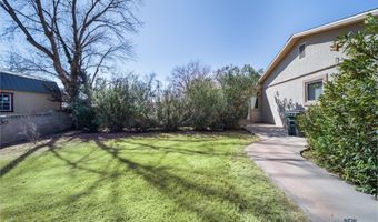 1403 S Country Club Cir, Carlsbad, NM 88220