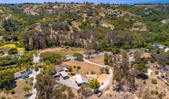 2160 Gird Rd, Fallbrook, CA 92028