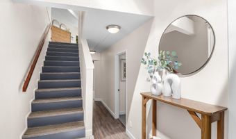 321 Valencia Rd, Aptos, CA 95003